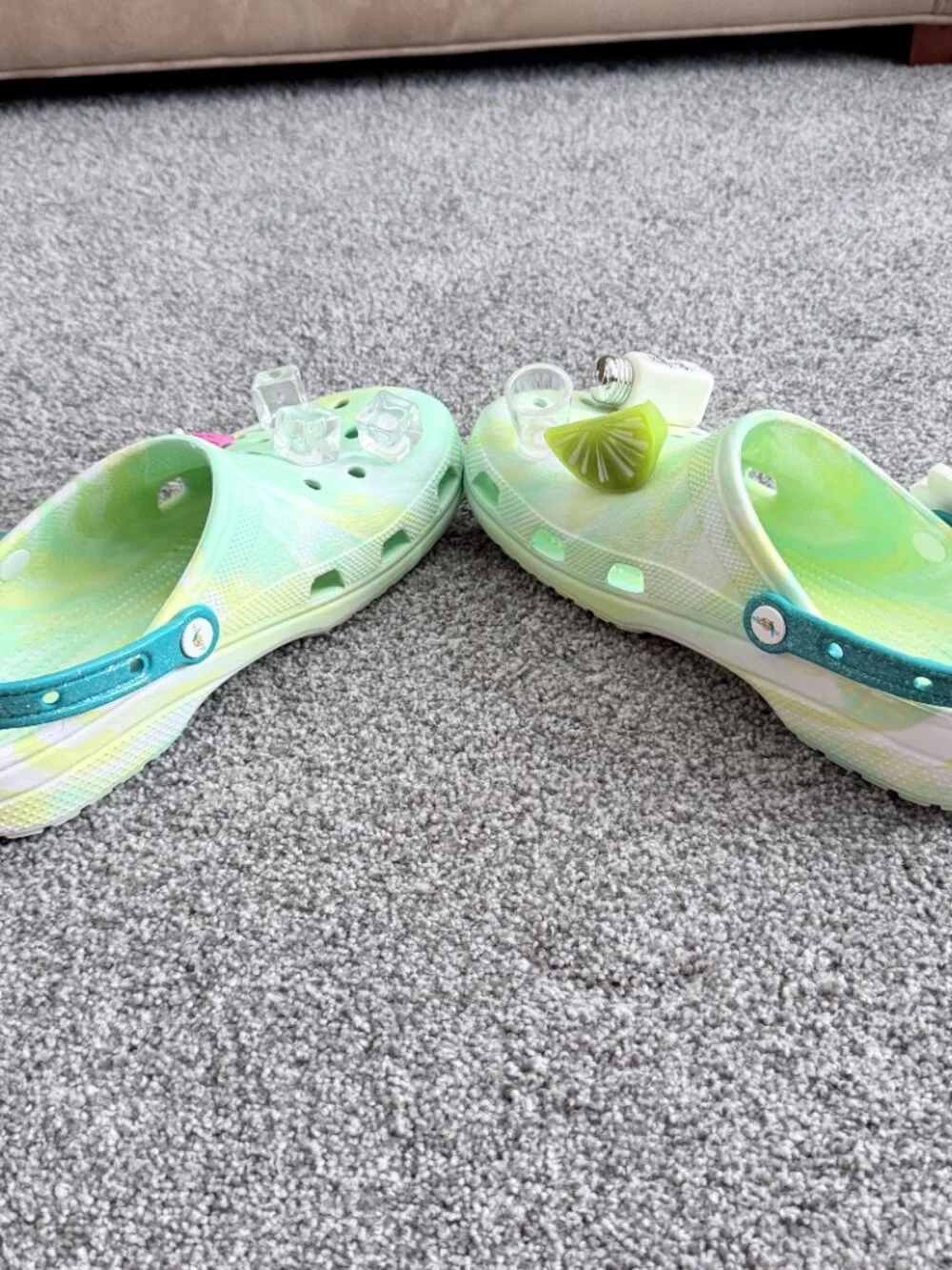 Crocs x Margaritaville Jimmy Buffett Limited Edition Men 11/Women 13